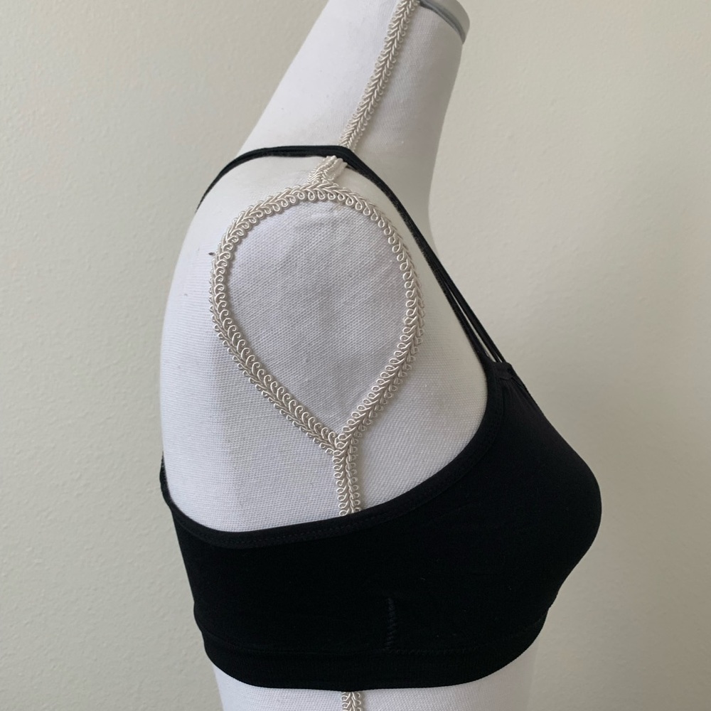 Sports bra - Picture 2 of 6